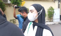 Istri Doni Salmanan Sampaikan Sebuah Pesan, Singgung Soal Senyum - JPNN.com