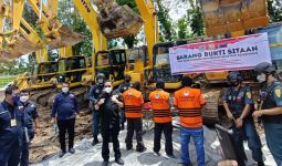 Gakkum KLHK Sikat Pertambangan Ilegal Emas Hitam di IKN Nusantara - JPNN.com