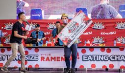 Pria Ini Habiskan 9 Porsi Mi Ramen Sekaligus dalam 7 Menit, Wow - JPNN.com