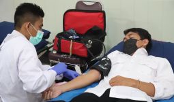 Gandeng PMI, DWP Kemenpora Gelar Kegiatan Donor Darah - JPNN.com