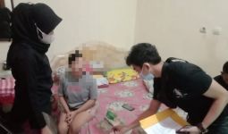 2 Pemuda Jakarta Ini Sunggu Terlalu, Istri dan Pacar Sendiri Dijual Lewat Michat, Lihat Fotonya - JPNN.com