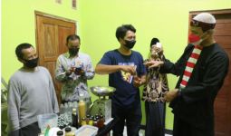 UMKM Penjual Madu Laris Manis Berkat Lapak Ganjar Pranowo - JPNN.com