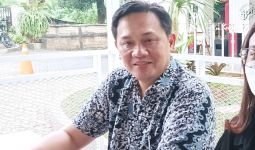 Farhat Abbas Menilai Kasus Ferdy Sambo Murni Perselingkuhan, Lalu Sebut Kapolri - JPNN.com