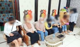 9 Pasangan Bukan Suami Istri Ditangkap Polisi di Kamar Hotel, Astagfirullah - JPNN.com