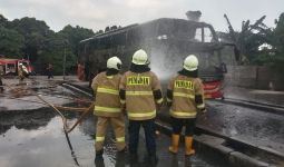 Bus Terbakar di Terminal Pulogebang, Apa Penyebabnya? - JPNN.com