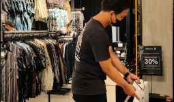Donasikan Baju Bekas Anda di Bulan Ramadan, Ada Diskon 30 Persen dari Manzone - JPNN.com