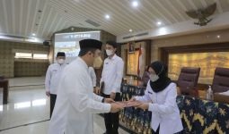Pesan Wali Kota Arief kepada Ratusan CPNS 2021 yang Menerima SK: Jadikan Pekerjaan Sebagai Ibadah  - JPNN.com