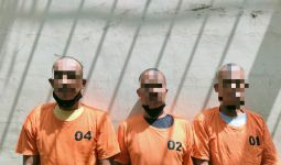 Tiga Lelaki Ini Sudah Berbuat Terlarang di Masjid, Langsung Digulung Polisi - JPNN.com