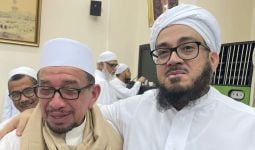 Dr Salim Bersilaturahmi dengan Ulama Karismatik Ahlussunnah Wal Jamaah Kota Makkah - JPNN.com