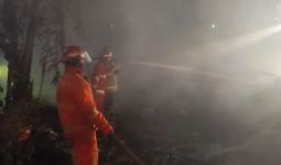 13 Rumah Pemulung di Bekasi Ludes Terbakar, Penyebabnya Bikin Geleng Kepala - JPNN.com