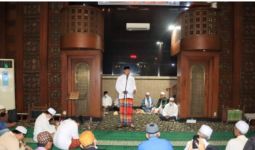 Mas Tri Peringati Nuzululqur'an di Masjid Al Barkah, Kata Sambutannya Meneduhkan - JPNN.com