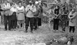 Mayat Mr X Ditemukan dengan Kondisi Terbakar, Leher Digorok, Warga Jalan Lingkar Utara Geger - JPNN.com