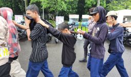 Niat Ikut Demo Mahasiswa, 7 Pelajar SMP dari Bekasi Ditangkap Polisi - JPNN.com