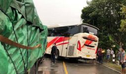 2 Bus Tabrakan di Purworejo, Ada yang Tewas, Innalillahi - JPNN.com