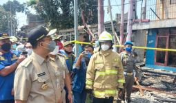 Korban Kebakaran Pasar Gembrong Bisa Langsung Urus Dokumen yang Terbakar - JPNN.com