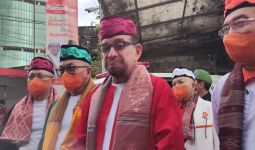 Salim Segaf Minta Pemerintah Menahan Hasrat Menaikkan Harga Barang Kebutuhan Rakyat - JPNN.com