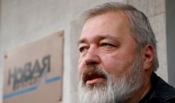 Dilarang Mengkritik Perang di Ukraina, Jurnalis Rusia Peraih Nobel Ini Nekat, Kejadian Selanjutnya Mengerikan - JPNN.com