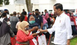Tiba di Yogyakarta, Jokowi Tak Langsung Istirahat, Banyak Warga Masuk Istana - JPNN.com