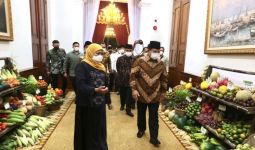 Ada Suguhan Spesial dari Khofifah untuk Prabowo Subianto di H+2 Lebaran - JPNN.com