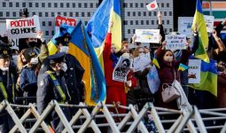 Dianggap Berlebihan, Bantuan untuk Ukraina Mulai Dipertanyakan - JPNN.com
