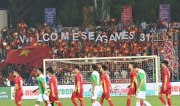 Pelatih Vietnam Ungkap Peran Pemain ke-12 dalam Kemenangan atas Indonesia - JPNN.com