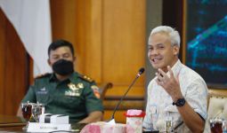 Ganjar Pranowo: Selama Libur Lebaran Ada 11,4 Juta Orang Masuk Jateng - JPNN.com
