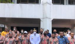 Pimpin Papua Barat, Paulus Waterpauw Tanggapi Potensi Kerusuhan di Manokwari - JPNN.com