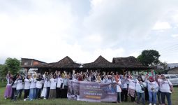 Giliran Mak-Mak Temanggung Dukung Sandiaga Maju di Pilpres 2024 - JPNN.com