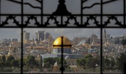 Yordania Tegaskan Al Aqsa Tempat Ibadah Khusus Muslim - JPNN.com