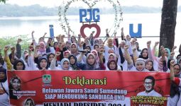 Cara Kreatif Jawara Sumedang Berikan Dukungan ke Sandiaga Uno - JPNN.com