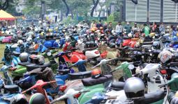 Ribuan Skuteris Ramaikan Jakarta Mods MayDay 2022, Seru Banget! - JPNN.com