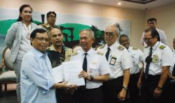 Pesangon Eks Pilot Merpati Belum Tuntas, Herman Khaeron DPR Keluarkan Kalimat Keras - JPNN.com