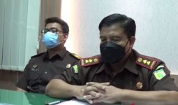 Diduga Korupsi Dana BOS, Kepala Disdikdud Kota Probolinggo Dijebloskan ke Tahanan - JPNN.com