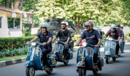 Sandiaga Uno Lepas Pengujian Vespa PTS Listrik Oleh Tim Elders Elettrico - JPNN.com