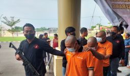 8 Perampok yang Menyekap Juragan Sembako Ditembak Polisi - JPNN.com