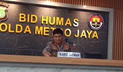 Polisi Butuh Waktu 7 Jam untuk Bawa Pimpinan Khilafatul Muslimin ke Jakarta, Ada Apa? - JPNN.com