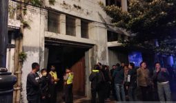 Bahan Peledak dan Senjata Api Ditemukan di Jalan Asia Afrika Bandung - JPNN.com