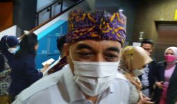 Soal Penghapusan Honorer, Bupati Tangerang Ahmed Zaki Iskandar Bilang Begini  - JPNN.com