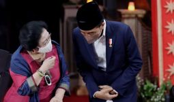 Jokowi: Siapa Bilang Renggang? Saya dengan Ibu Megawati Sudah Seperti Keluarga Besar - JPNN.com