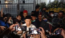 Wagub Jabar Terharu Melihat Penyambutan Jenazah Eril - JPNN.com