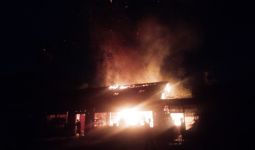 Pabrik Boks Penetas Telur di Tangerang Terbakar, Ini Penyebabnya, Ya Ampun - JPNN.com