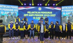 Seusai Lantik Pengurus AMPI, Airlangga Disoraki Presiden - JPNN.com