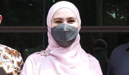 Pilih Melahirkan di Rumah, Kartika Putri: Aku Memang Fobia - JPNN.com