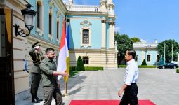 Jokowi Dianugerahi Global Citizen Award, Kemlu Sebut Gegara Kunjungan ke Ukraina - JPNN.com