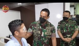 Kondisi Prajurit TNI Praka Zubaidi dan Serda Sudirno Akibat Tertembak - JPNN.com