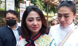 Dewi Perssik Dituding Mandul, Angga Wijaya Berkomentar Begini - JPNN.com