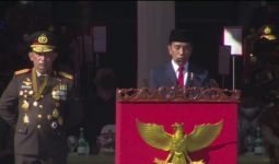 Jokowi Minta Polri Bekerja dengan Hati-Hati dan Presisi - JPNN.com