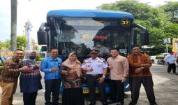 Resmi Beroperasi, Bus Trans Padang Dilengkapi Teknologi Canggih - JPNN.com