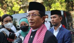 Imam Besar Istiqlal Menjamin Sapi Kurban dari Jokowi Tidak Terjangkiti PMK - JPNN.com