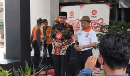 Gubernur Anies Sumbang Hewan Kurban ke DPP PKS, Sampai Kirim Dua Sapi  - JPNN.com